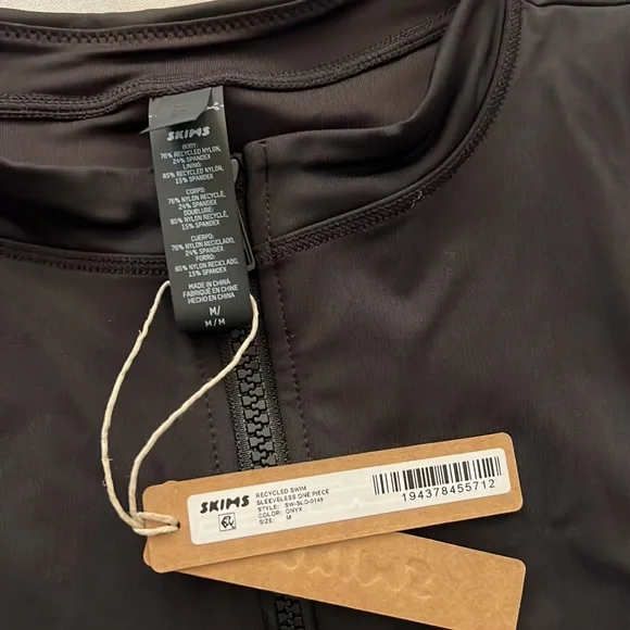 SKIMS SWIM ZIP FRONT SLEEVELESS ONE PIECE - Picture 2 of 3